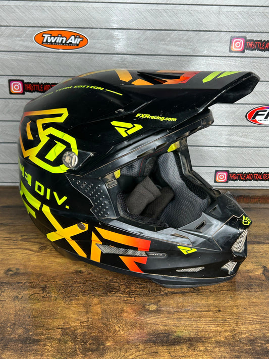 6D ATR-2 57-58cm Pre-Owned