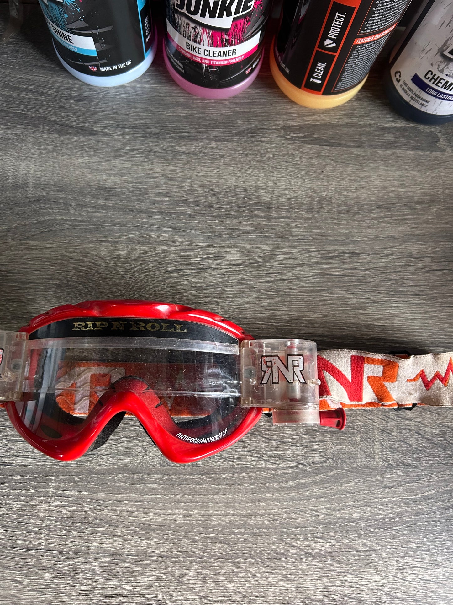 rip n roll goggles - used