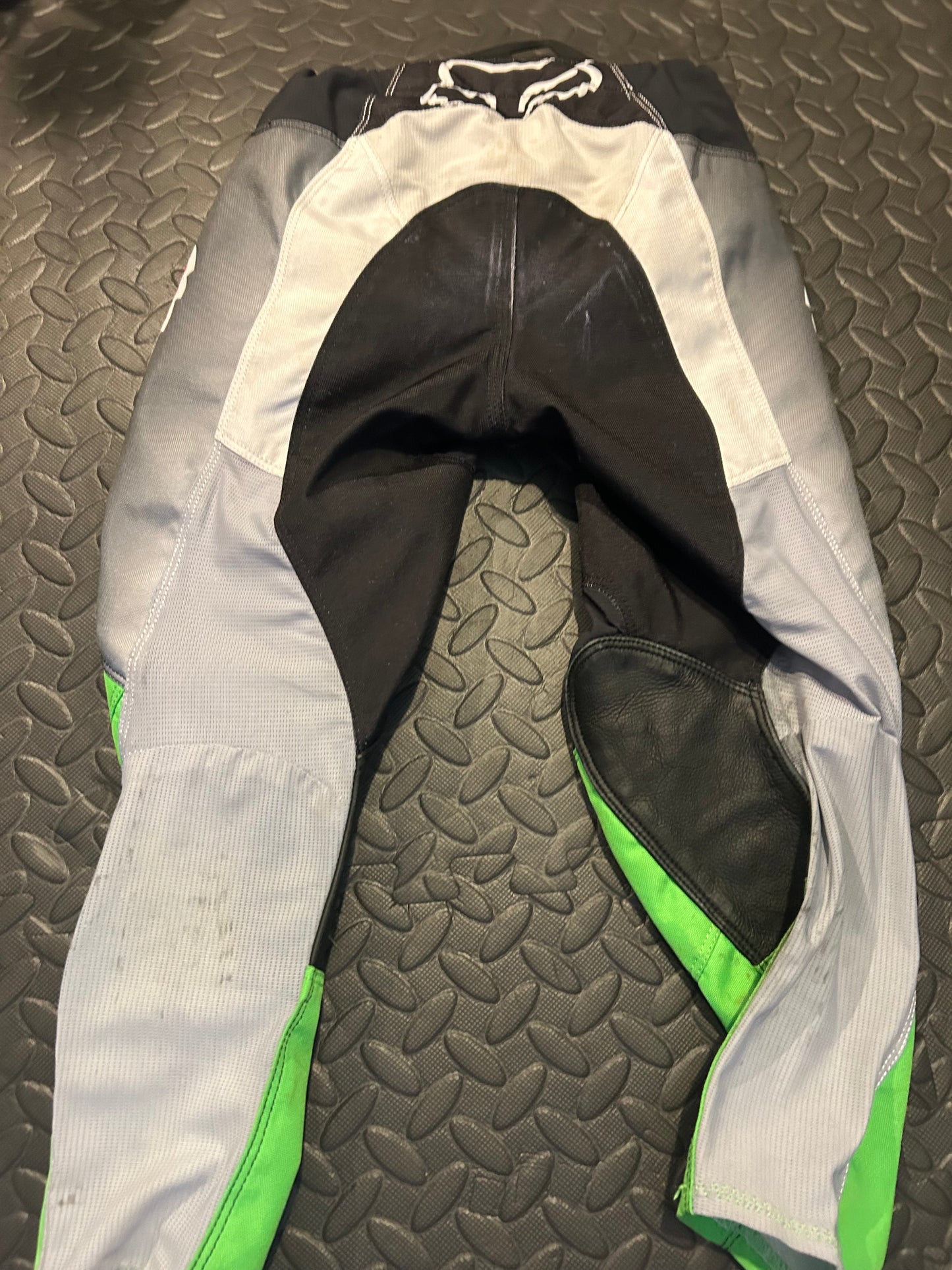 Fox pants 22”