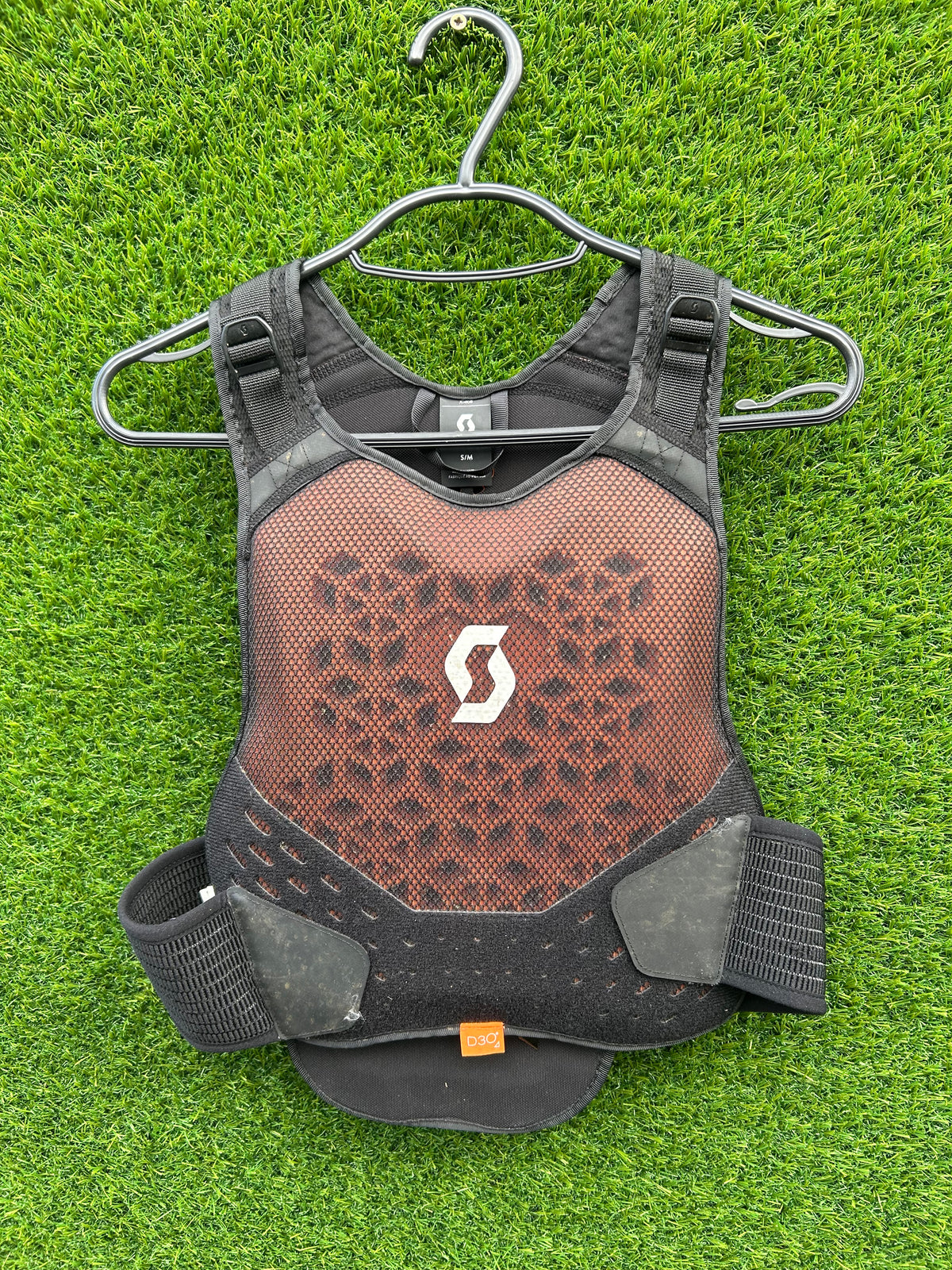 Scott d30 body armour Ys/m