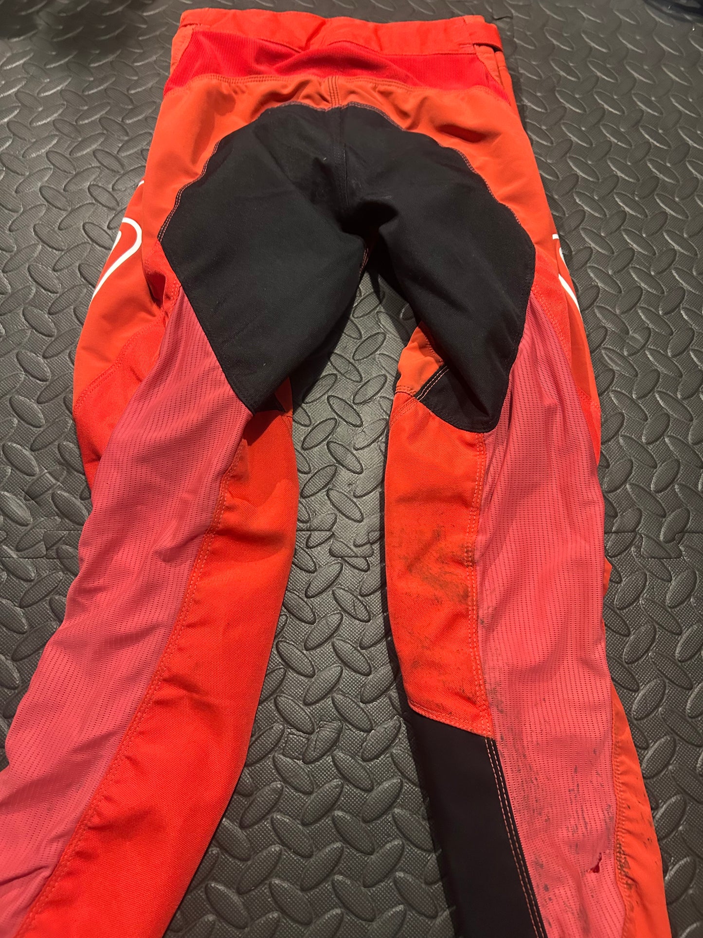Troy Lee designs pants 28”