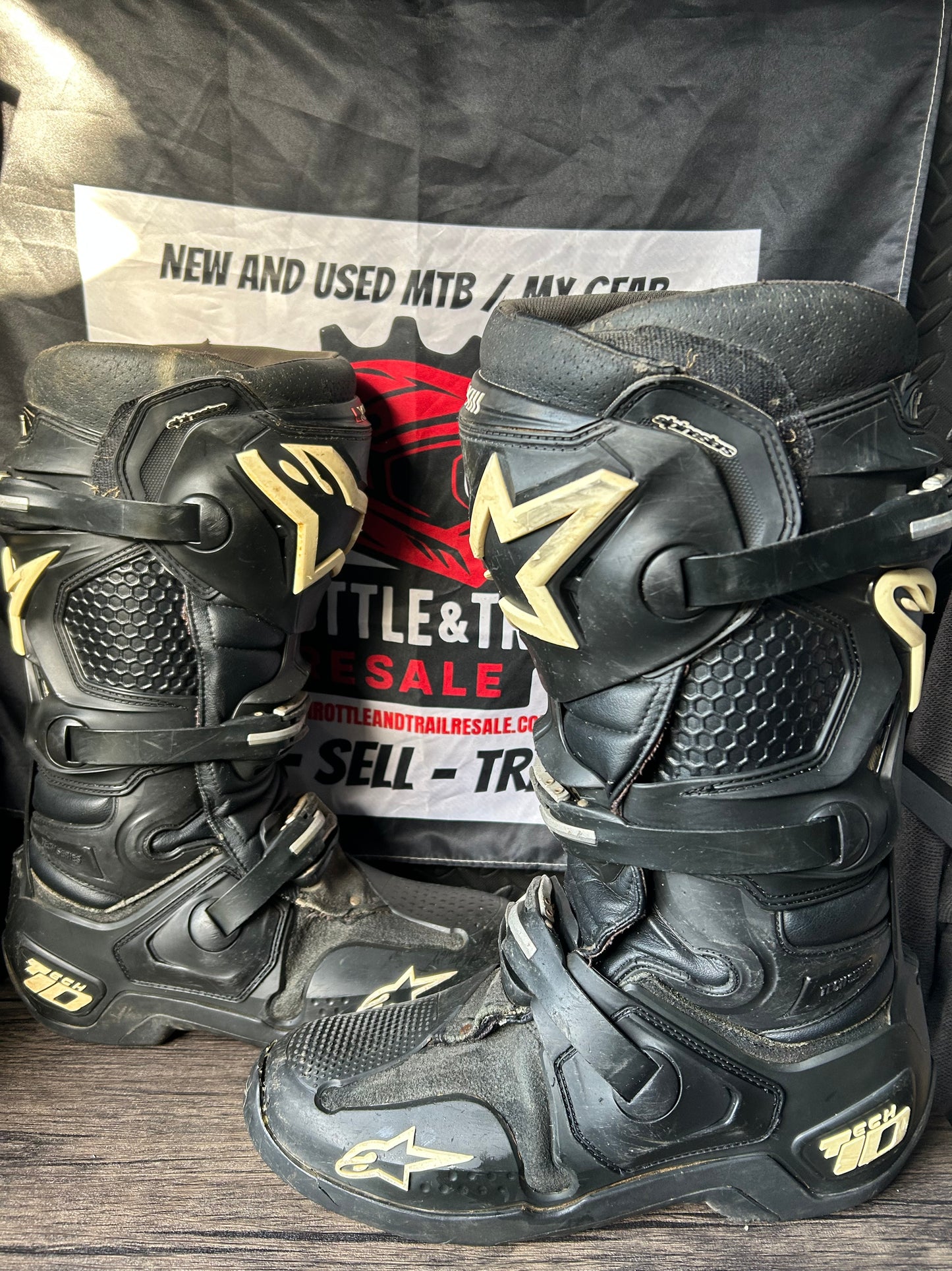 alpinestars tech 10 uk10