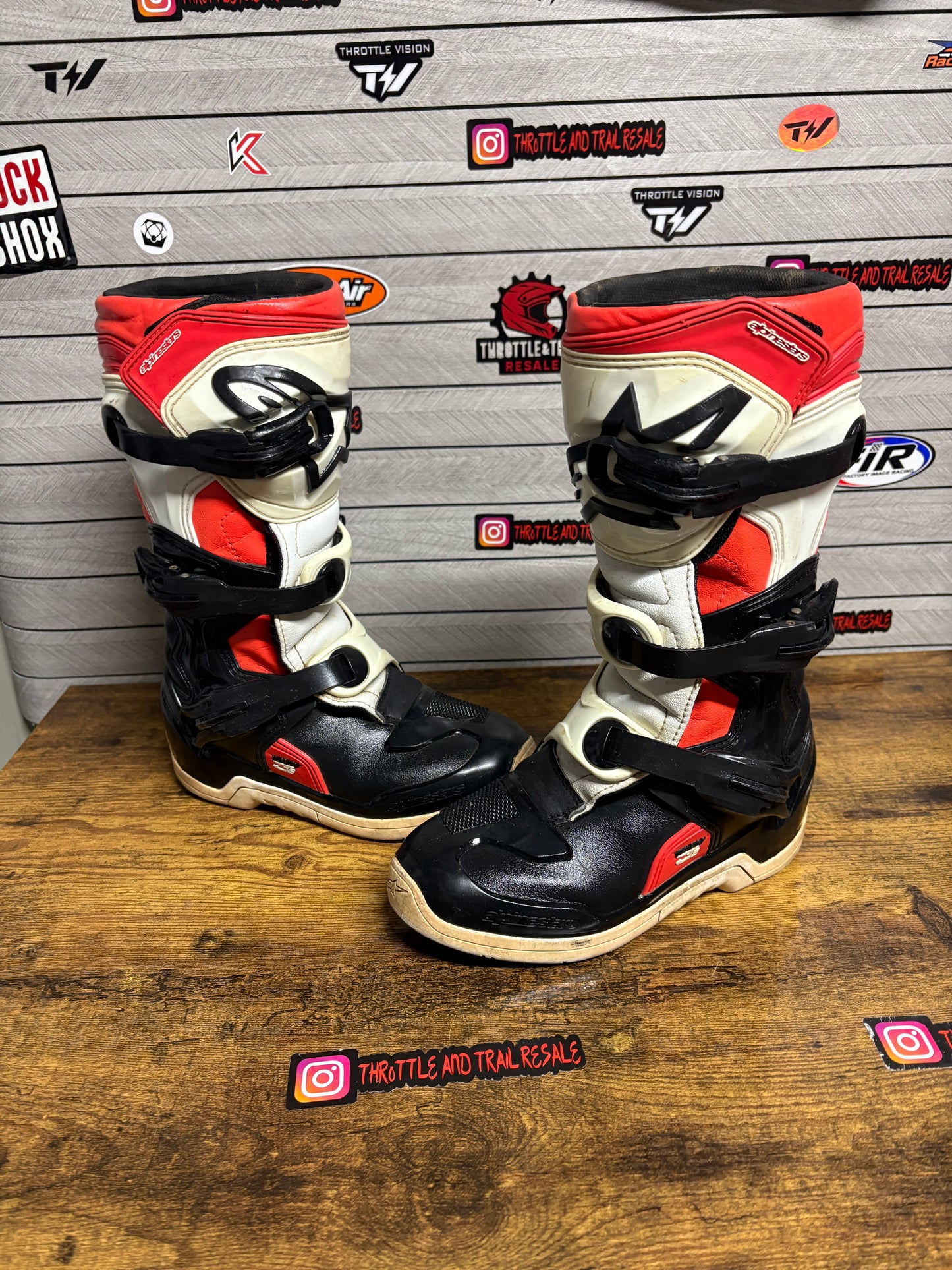 Alpinestars tech 3s uk2