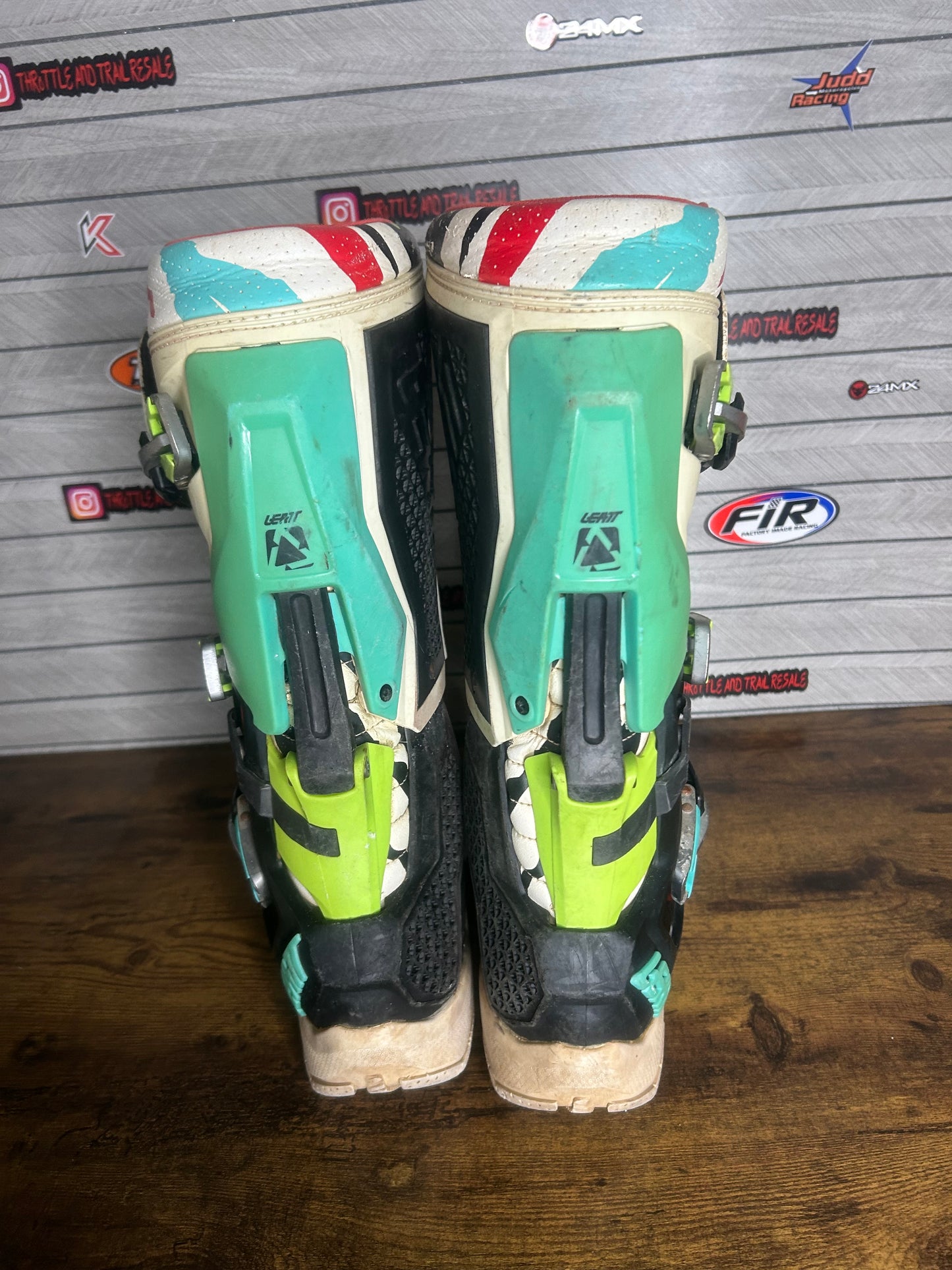 Leatt 5.5 Flexlock UK8