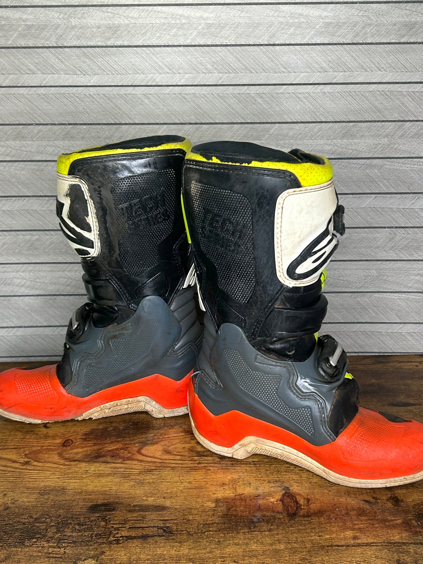 Alpinestars tech 7s uk3