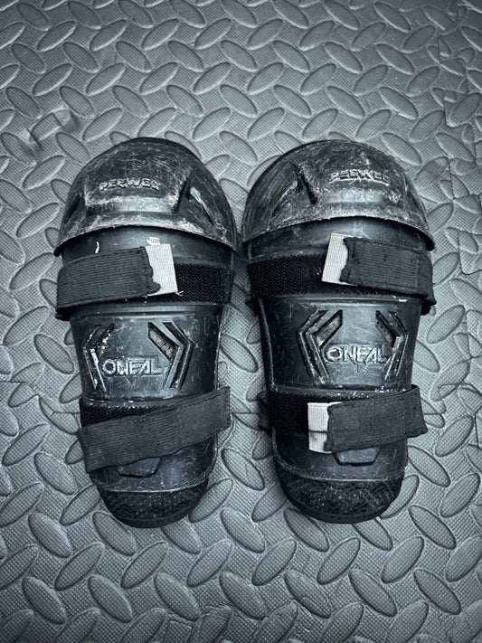 Oneal peewee knee guard YM/L