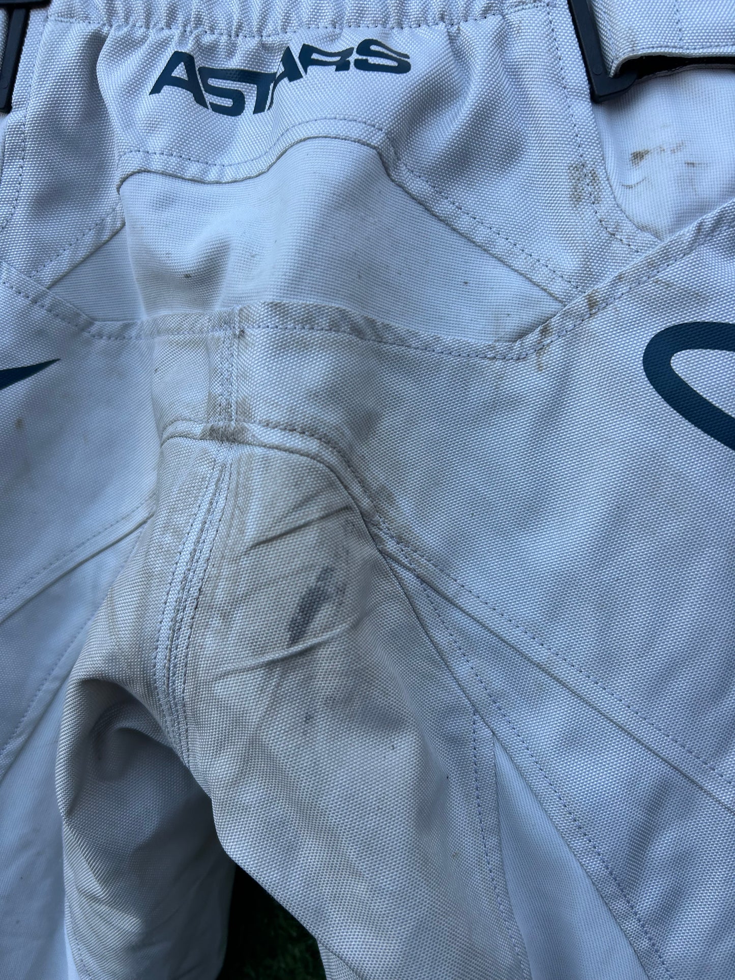 alpinestars pants 22"