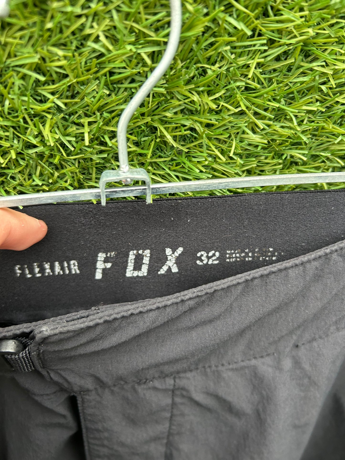 fox shorts 32"